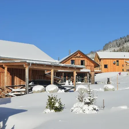 シャレー Sonnenschein ホーエンタウアーン